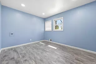 25 Montgomery St, Brentwood, NY 11717 - Photo 6