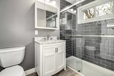 451 Main Street #14 Upper Unit, Northport, NY 11768 - Photo 16