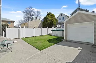 23-37 124th St, College Point, NY 11356 - Photo 34