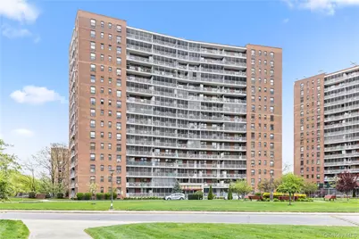61-35 98th Street #12M, Rego Park, NY 11374 - Photo 1