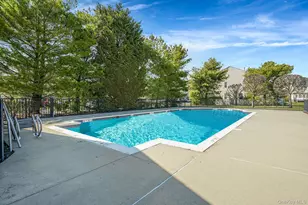 6 Sugar Pine Ln, Bay Shore, NY 11706 - Photo 42