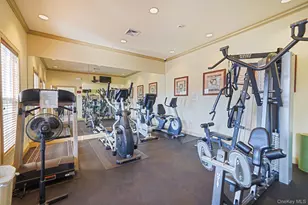 6 Sugar Pine Ln, Bay Shore, NY 11706 - Photo 40