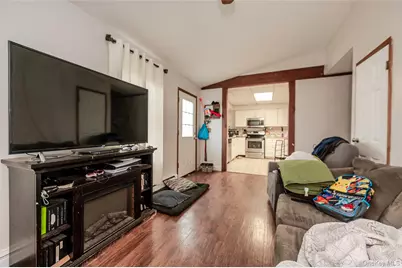 122 Clinton Avenue, Port Jefferson Station, NY 11776 - Photo 18