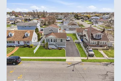 58 Wilson Avenue, Amityville, NY 11701 - Photo 20