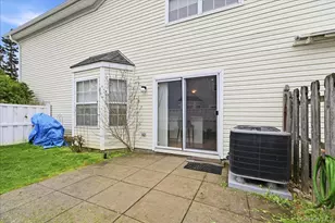 10 Casey Ln, Middle Island, NY 11953 - Photo 24