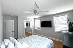 249-10 139th Ave, Rosedale, NY 11422 - Photo 12