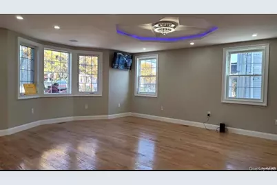 24910 139th Avenue #1, Rosedale, NY 11422 - Photo 2