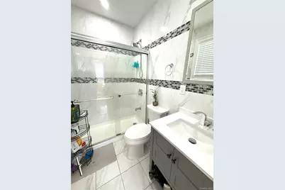 24910 139th Avenue #1, Rosedale, NY 11422 - Photo 6