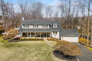 76 Smith Hill Rd, Monsey, NY 10952 - Photo 2