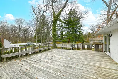 5 Shadywood Court, Huntington, NY 11743 - Photo 10