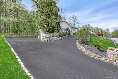 17 Brookline Way, New City, NY 10956 - Photo 1