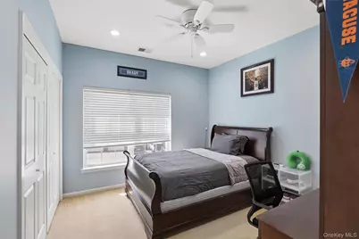 161 Brattle Circle, Melville, NY 11747 - Photo 18