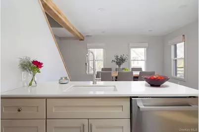 39 N Broadway, Kingston, NY 12401 - Photo 14
