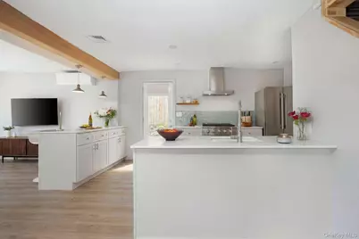 39 N Broadway, Kingston, NY 12401 - Photo 16
