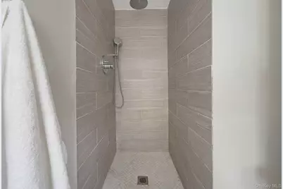 39 N Broadway, Kingston, NY 12401 - Photo 34