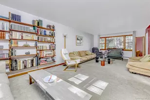 16 Sterling Forest Ln, Suffern, NY 10901 - Photo 14