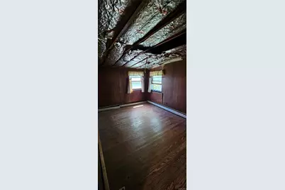136 Primrose Avenue, Massapequa Park, NY 11762 - Photo 12