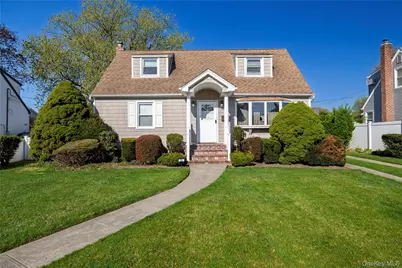 22 Hitchcock Lane, Farmingdale, NY 11735 - Photo 26