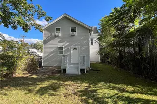 34 Smith St, Poughkeepsie, NY 12601 - Photo 44