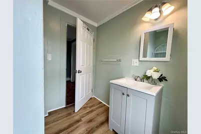 34 Smith Street, Poughkeepsie, NY 12601 - Photo 34