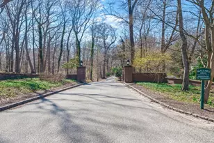 19 Mallard Dr, Lloyd Harbor, NY 11743 - Photo 6