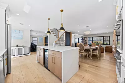 4 Allison Drive, Old Bethpage, NY 11804 - Photo 18