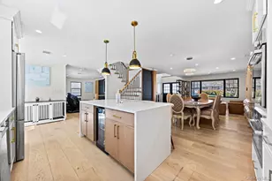 4 Allison Dr, Old Bethpage, NY 11804 - Photo 18