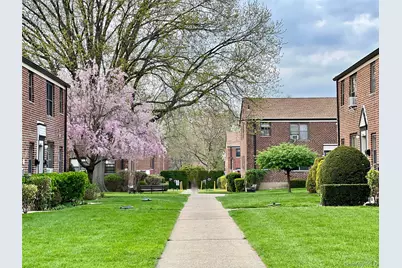 19649 69th Avenue #2, Fresh Meadows, NY 11365 - Photo 14