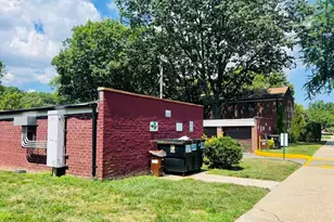 196-49 69th Ave, Fresh Meadows, NY 11365 - Photo 16