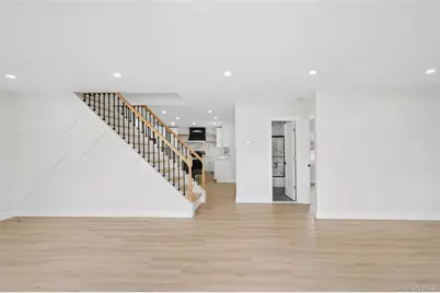 759 Barry Place, Uniondale, NY 11553 - Photo 4