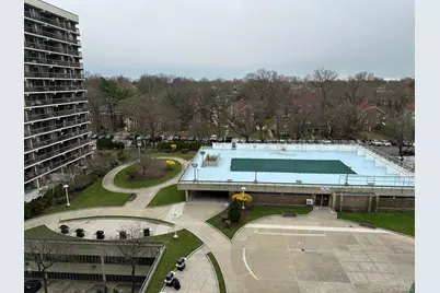 150-38 Union Turnpike #8L, Flushing, NY 11367 - Photo 18