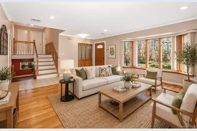 33 Parkdale Drive, Farmingdale, NY 11735 - Photo 46