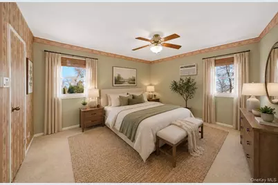 33 Parkdale Drive, Farmingdale, NY 11735 - Photo 44