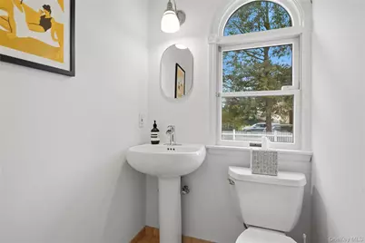 507 Bleeker Avenue, Mamaroneck, NY 10543 - Photo 20