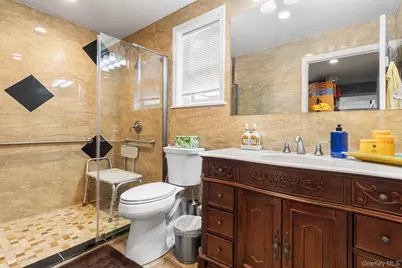 26 Picture Lane, Hicksville, NY 11801 - Photo 14