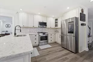 615 Pearl St, Oceanside, NY 11572 - Photo 10