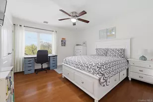 615 Pearl St, Oceanside, NY 11572 - Photo 26