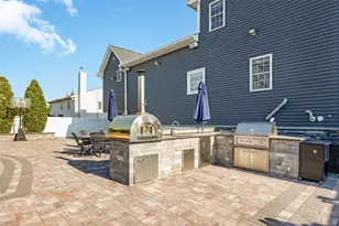 42 Sandy Ln, Massapequa, NY 11758 - Photo 32