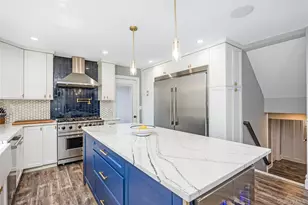 42 Sandy Ln, Massapequa, NY 11758 - Photo 8