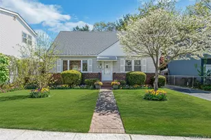 28 Miller St, Glen Cove, NY 11542 - Photo 6