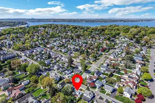 28 Miller St, Glen Cove, NY 11542 - Photo 2