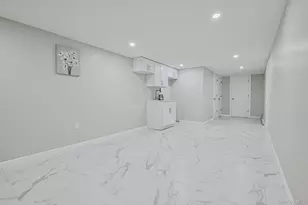 172 Horseblock Rd, Centereach, NY 11720 - Photo 12