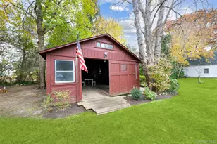 59 Lockitt Dr, Riverhead, NY 11901 - Photo 20