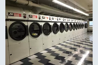 142-05 Roosevelt Avenue #521, Flushing, NY 11354 - Photo 8