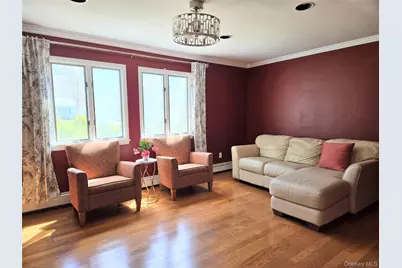 2585 Farsund Drive, Yorktown Heights, NY 10598 - Photo 6