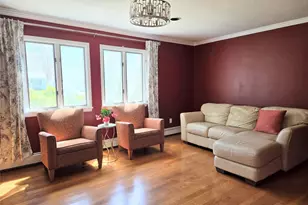 2585 Farsund Dr, Yorktown Heights, NY 10598 - Photo 6