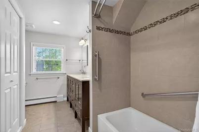 127 Bogert Avenue, Pearl River, NY 10965 - Photo 30