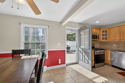 127 Bogert Avenue, Pearl River, NY 10965 - Photo 16