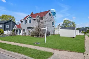 21 Bird Ln, Hicksville, NY 11801 - Photo 22