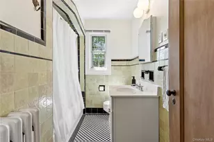 51 Vine Rd, Larchmont, NY 10538 - Photo 26